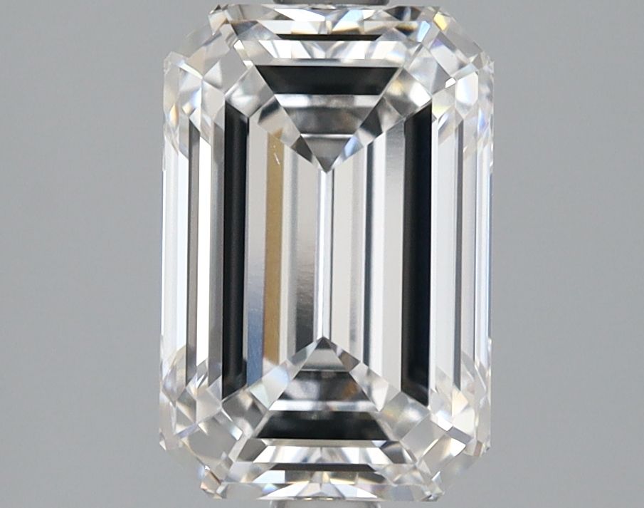 2.60 ct. emerald Lab Grown Diamond front image