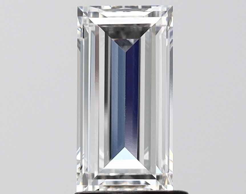 1.57 ct lab-grown Baguette Diamond
