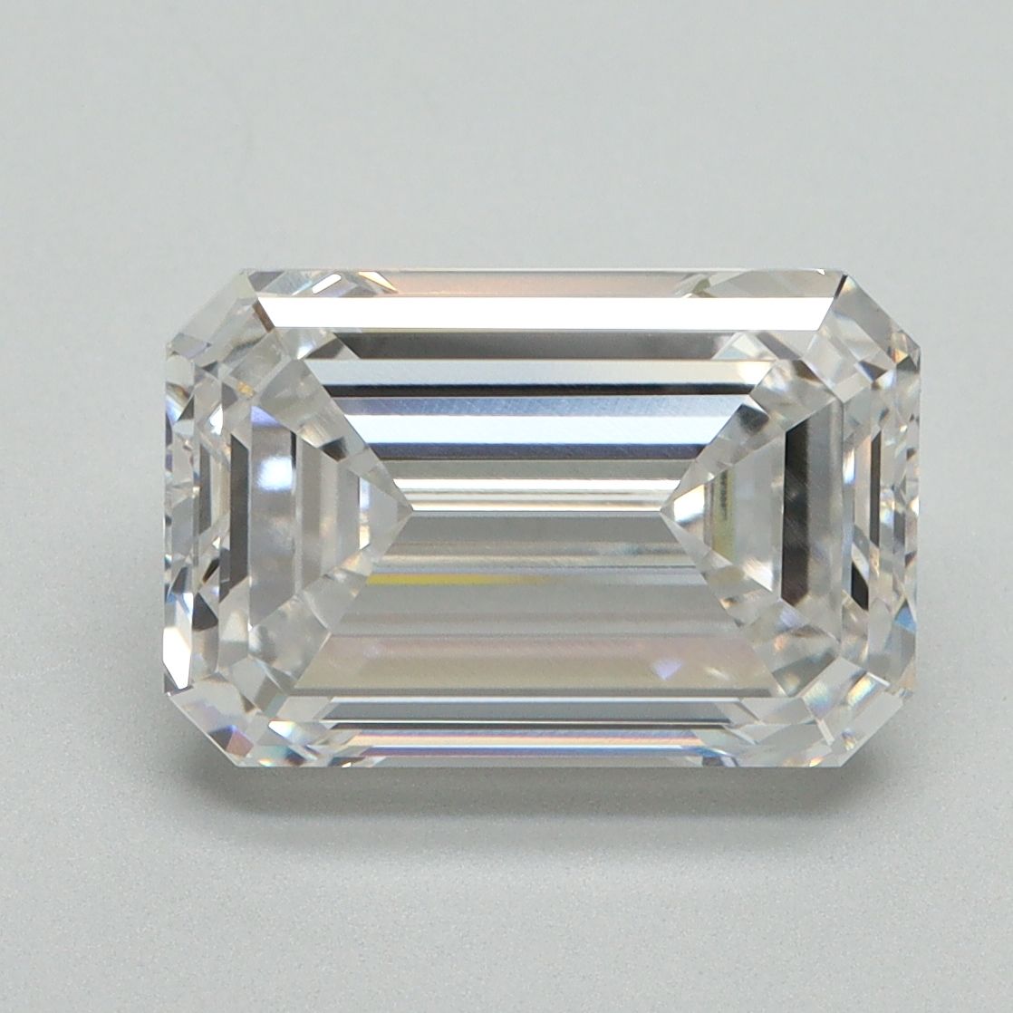 4.14 ct. emerald Lab Grown Diamond front image