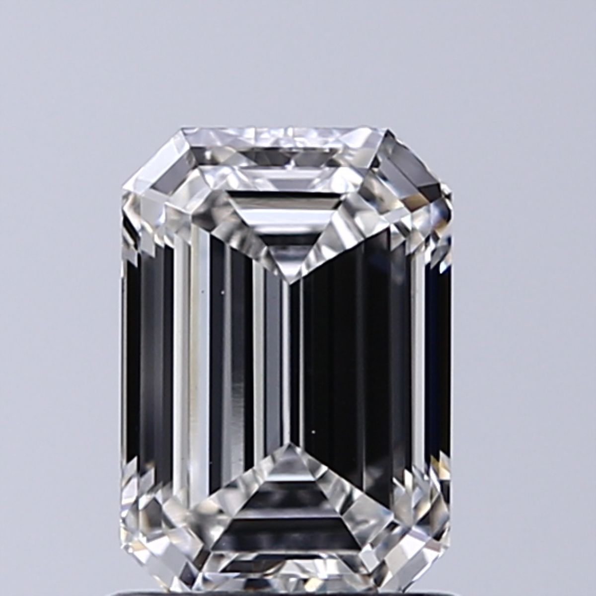 1.20 ct. emerald Lab Grown Diamond front image