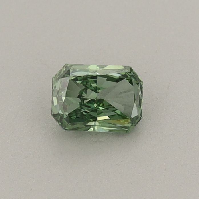 0.30 ct Radiant diamond