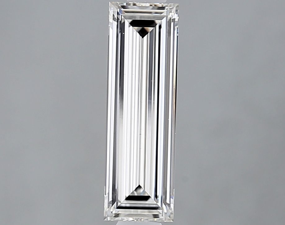 0.79 ct Baguette diamond