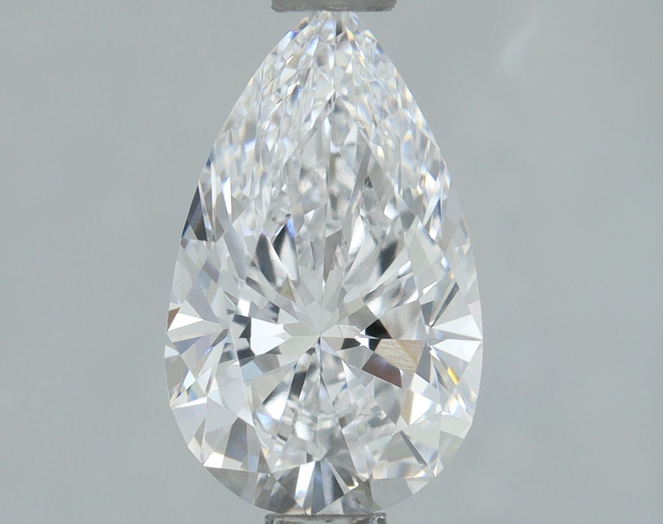 1.04 ct. pear Lab Grown Diamond front image