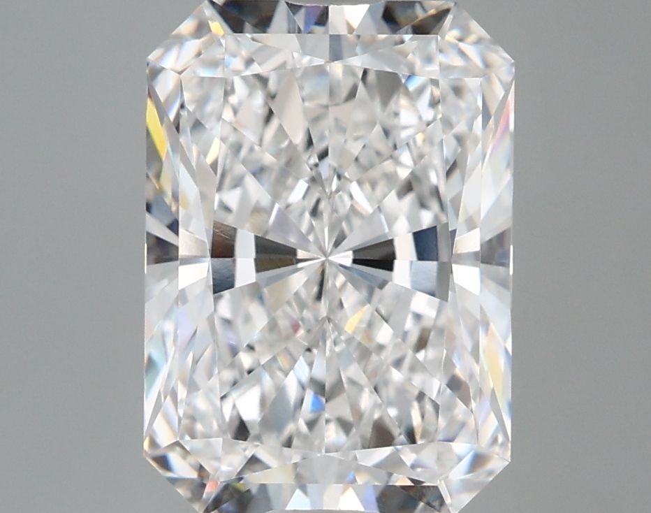 4.11 ct. radiant Lab Grown Diamond front image
