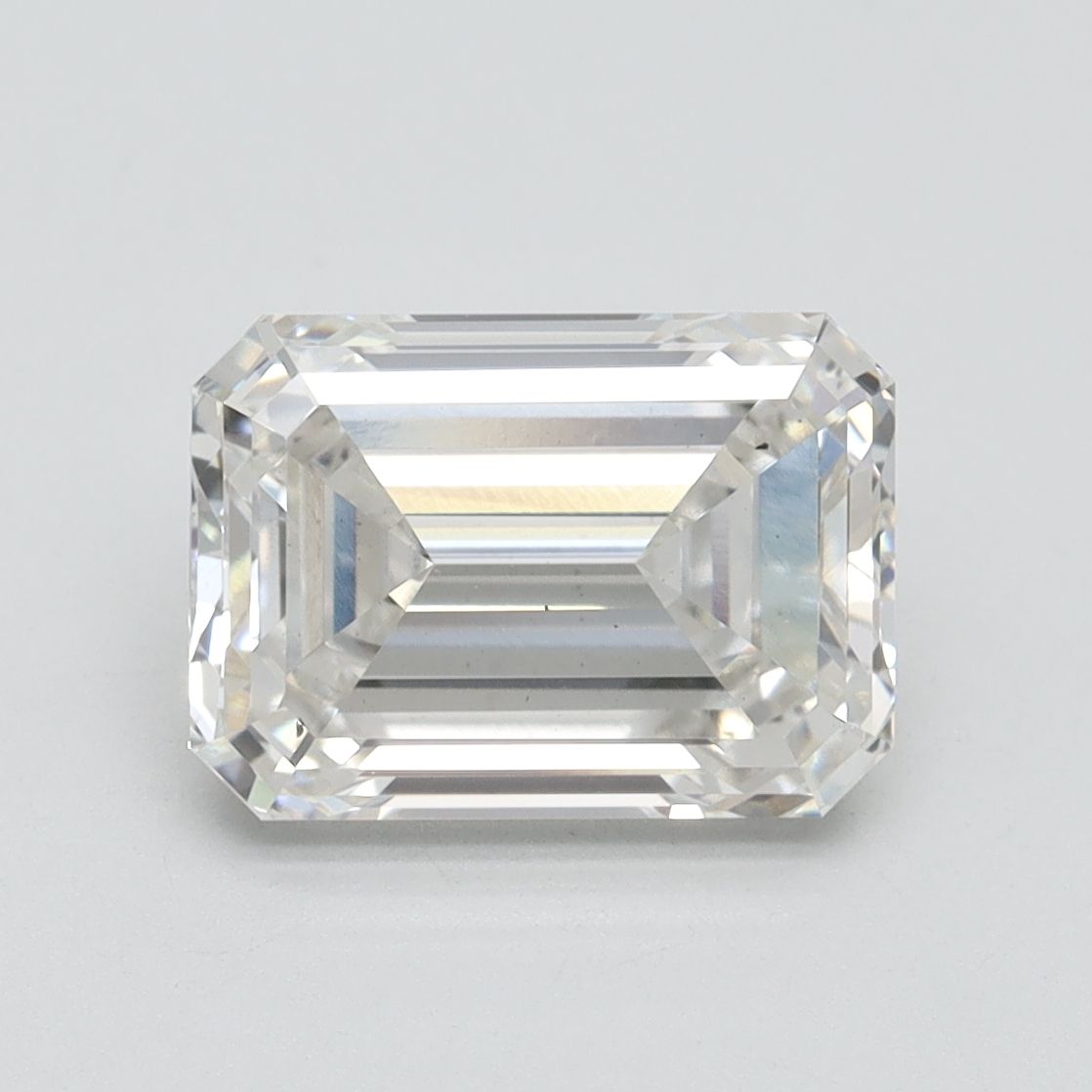 3.16 ct. emerald Lab Grown Diamond front image