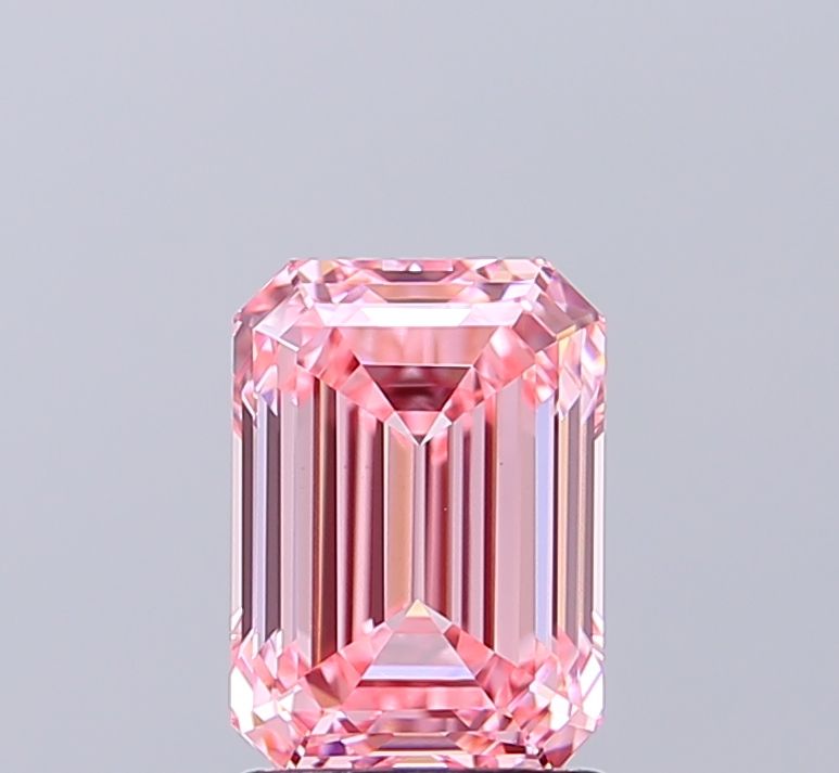 2.02 ct Emerald diamond