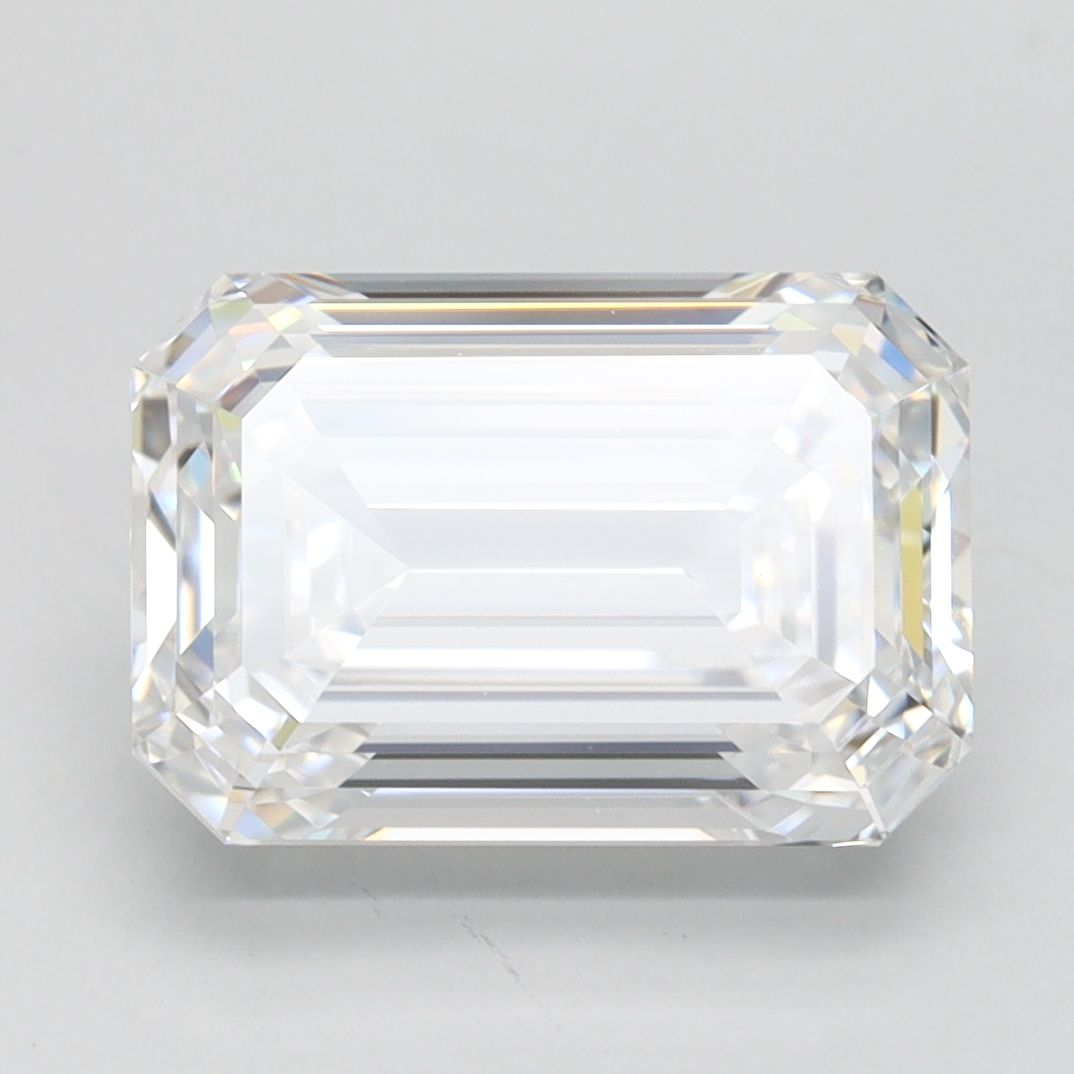 3.15 ct. emerald Lab Grown Diamond front image