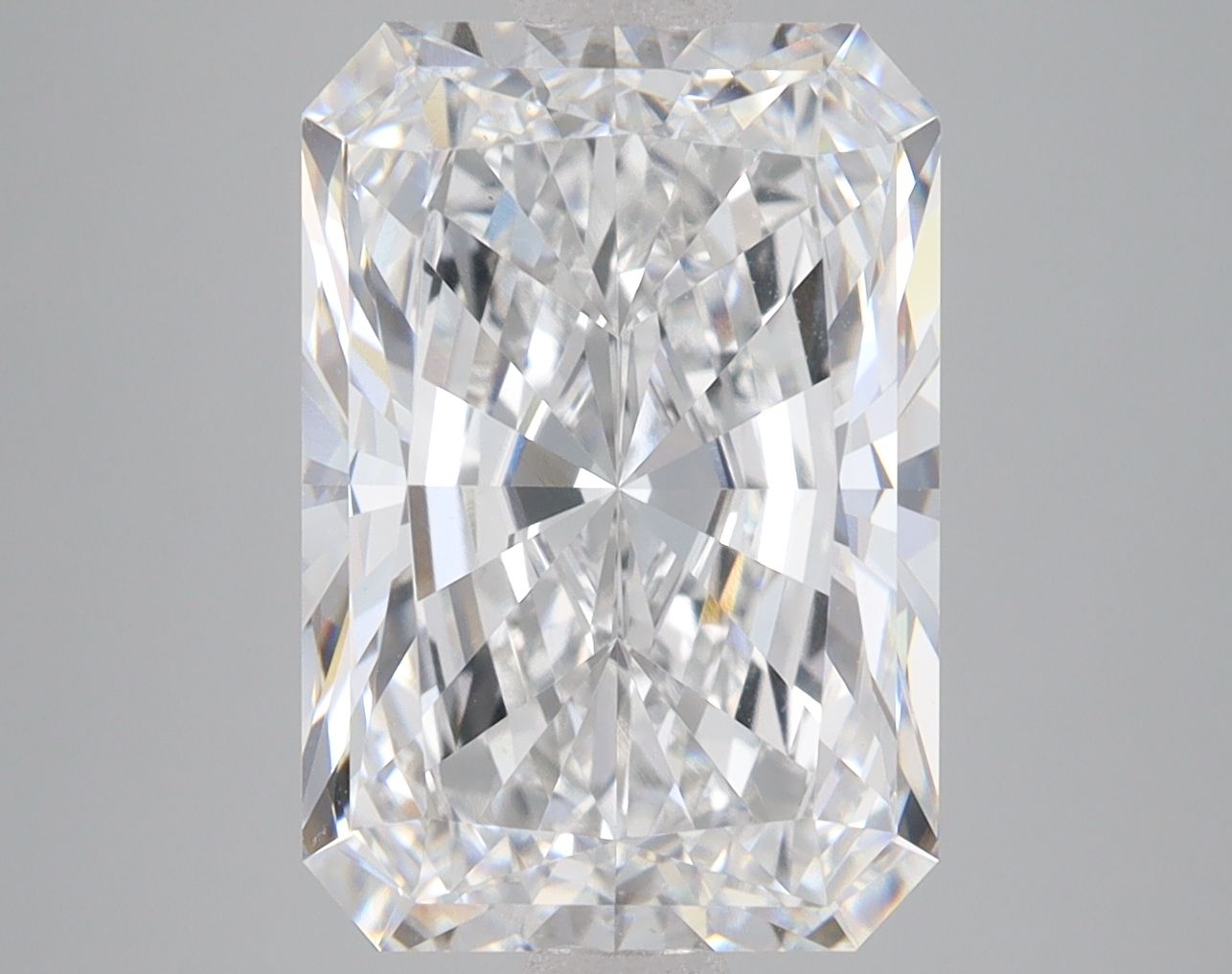 6.65 ct. radiant Lab Grown Diamond front image