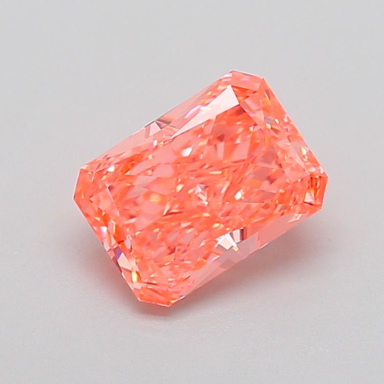 2.75 ct Radiant diamond