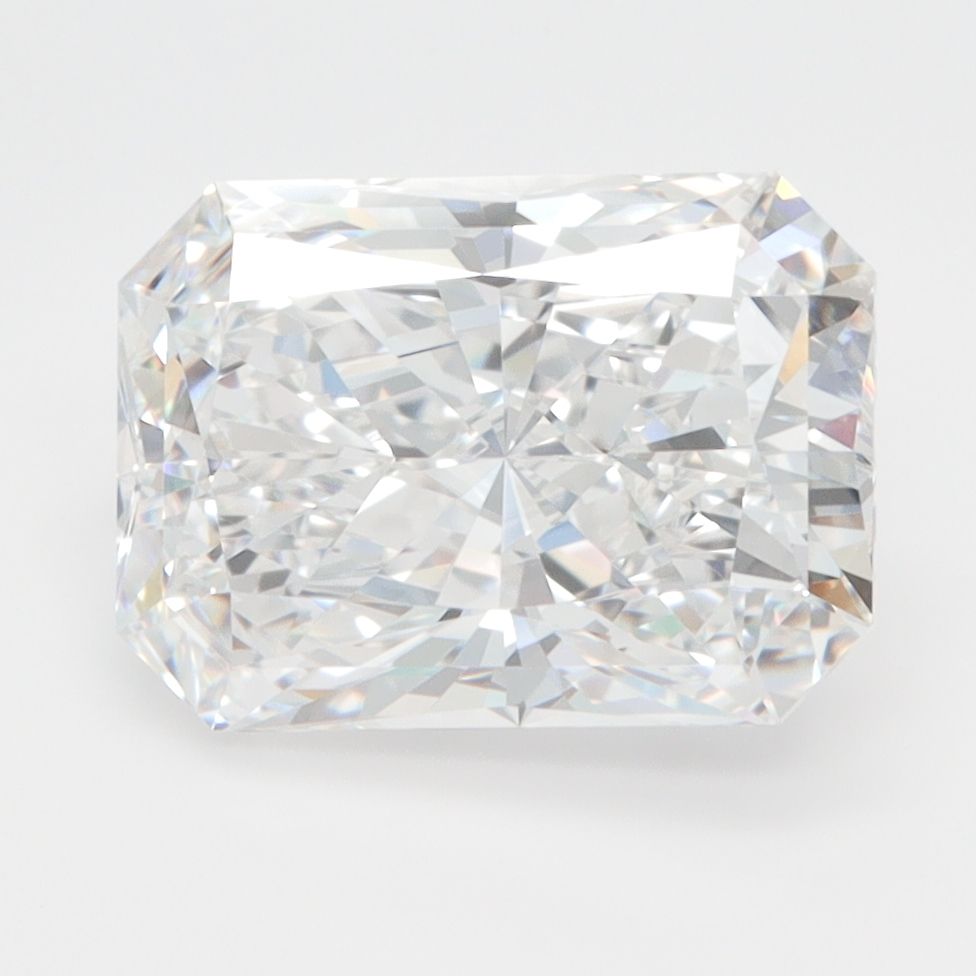 3.37 ct. radiant Lab Grown Diamond front image