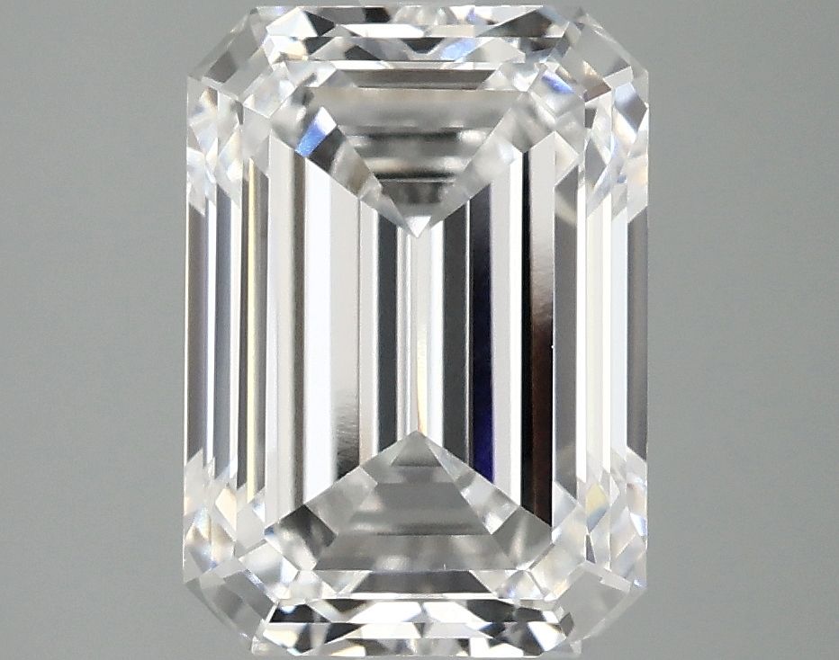 4.06 ct. emerald Lab Grown Diamond front image