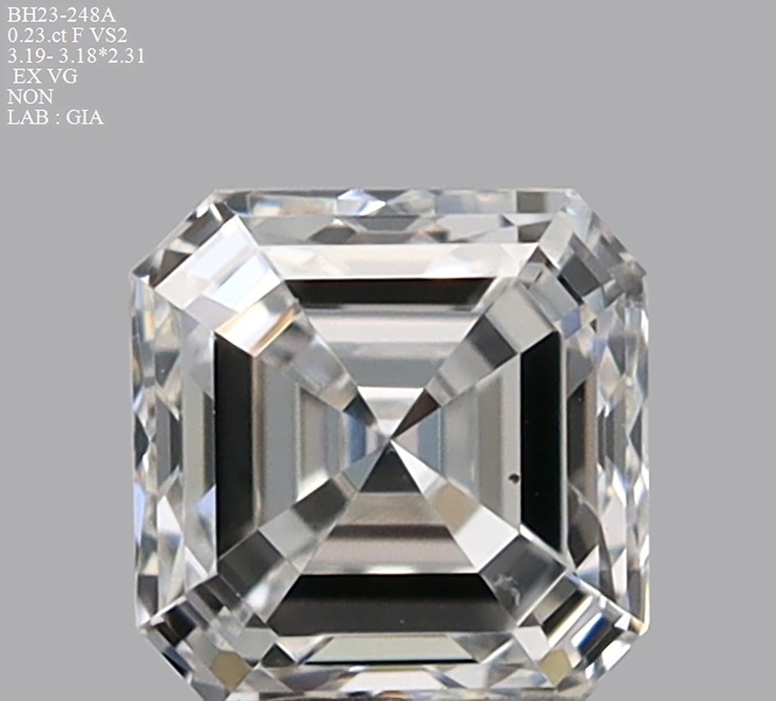 0.23 ct Square emerald Diamond