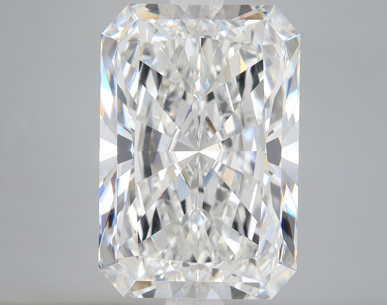 7.53 ct. radiant Lab Grown Diamond front image