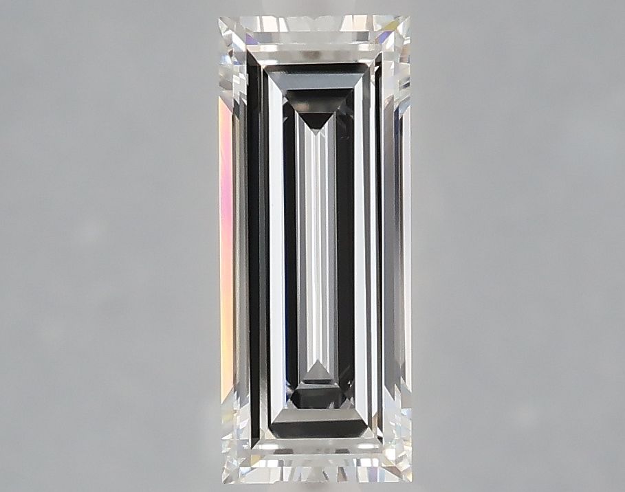 1.05 ct lab-grown Baguette Diamond