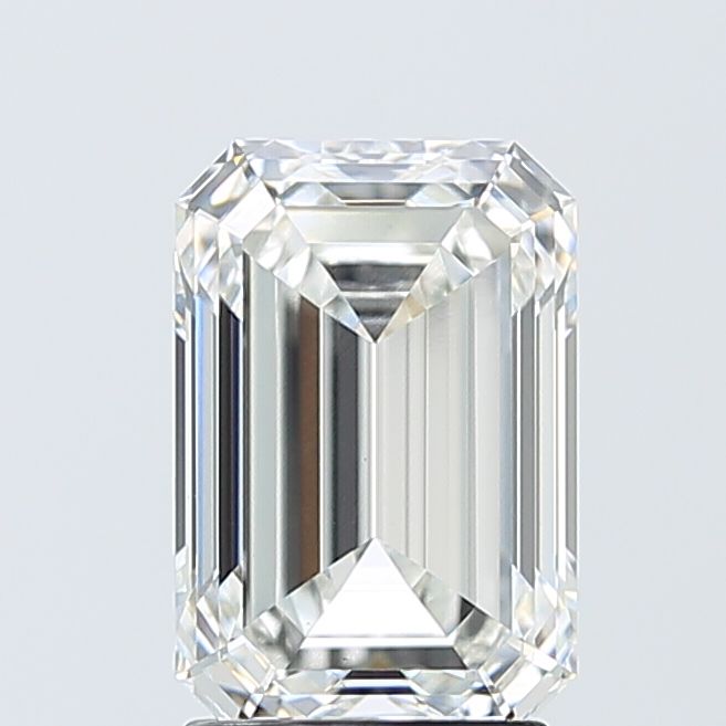 2.64 ct Emerald diamond