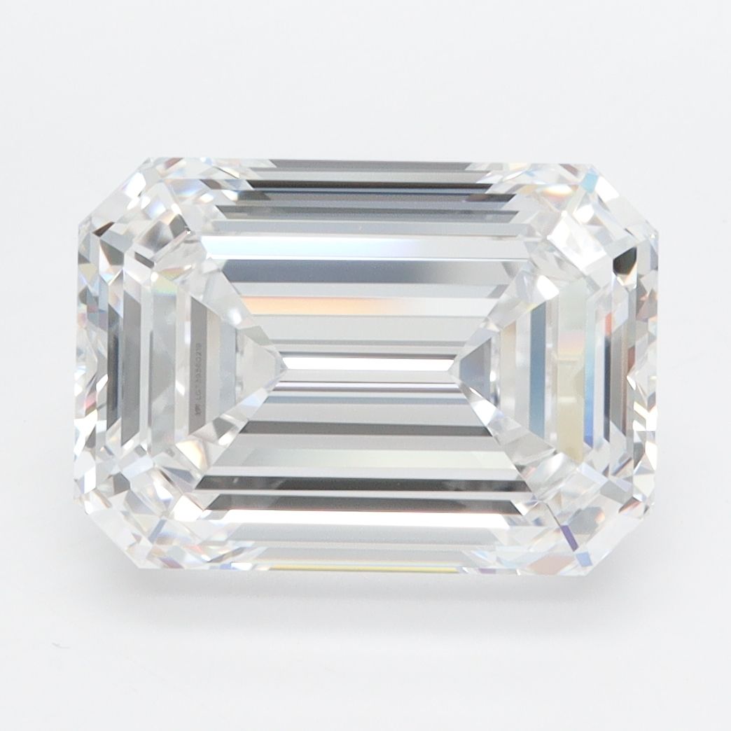 4.87 ct. emerald Lab Grown Diamond front image