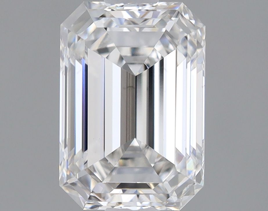 1.50 ct. emerald Lab Grown Diamond front image