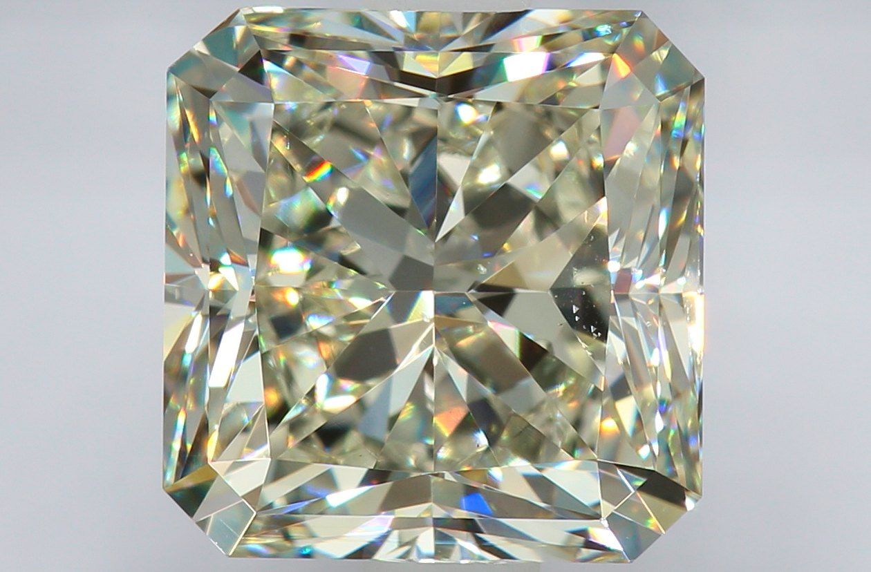 5.01ct Radiant diamond