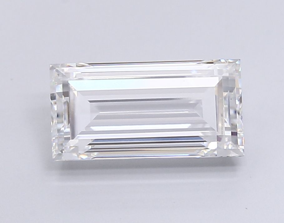 4.56 ct lab-grown Baguette Diamond