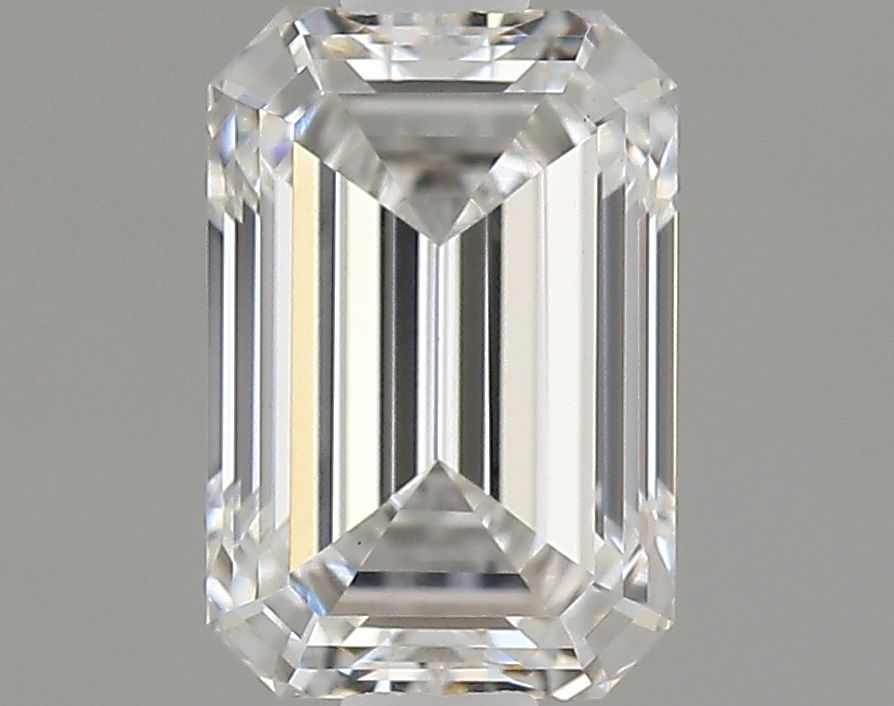 0.90 ct. emerald Lab Grown Diamond front image