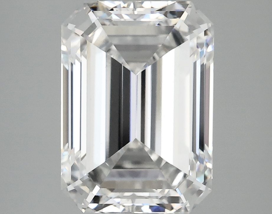 4.06 ct. emerald Lab Grown Diamond front image