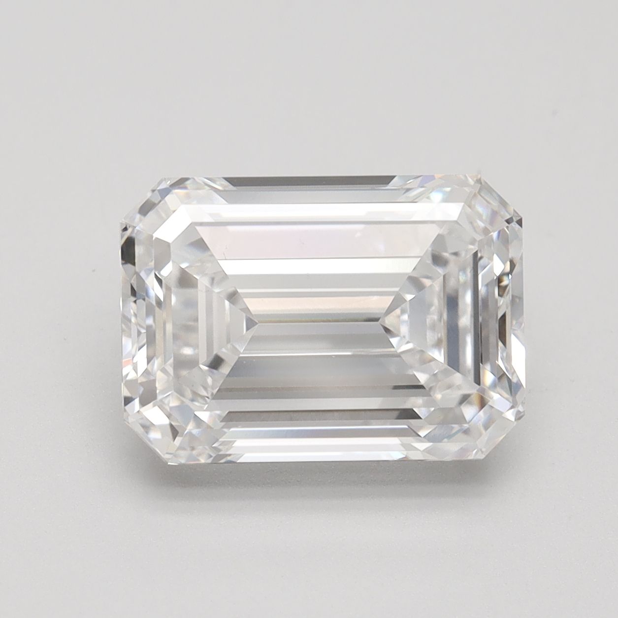 4.55 ct. emerald Lab Grown Diamond front image