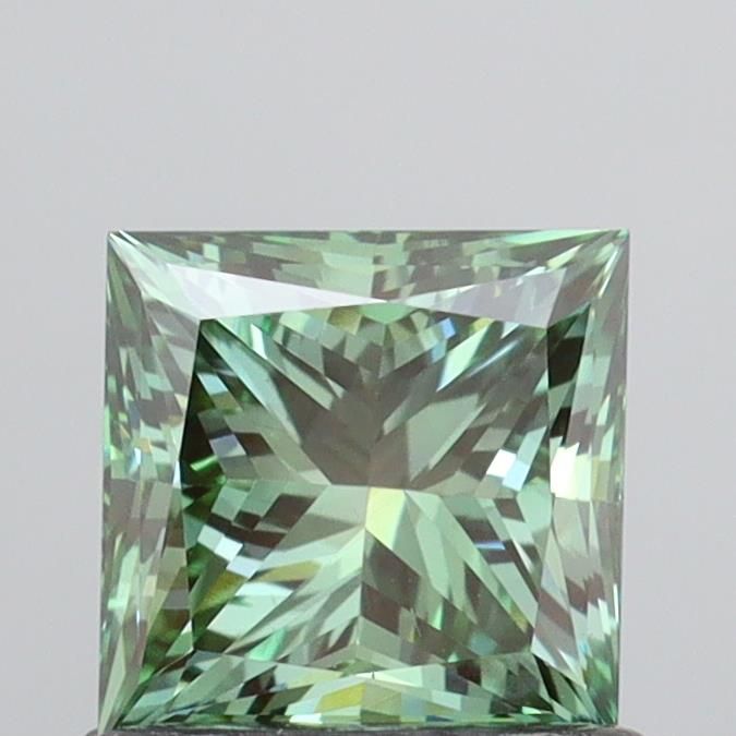 1.07 ct lab-grown Princess Diamond