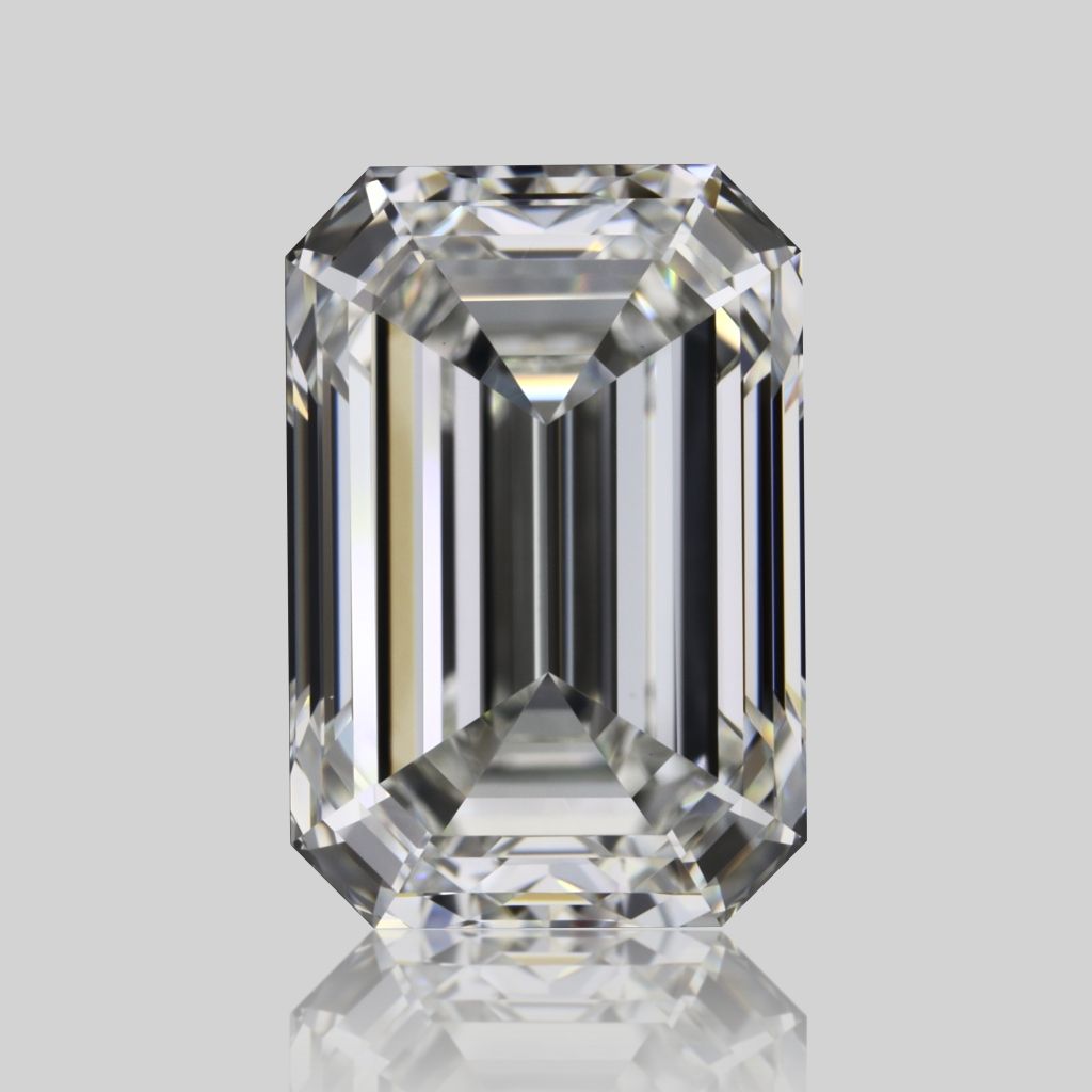 2.01 ct Emerald diamond