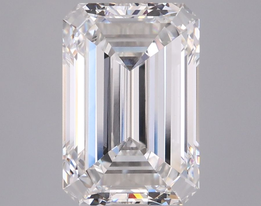 3.50 ct. emerald Lab Grown Diamond front image