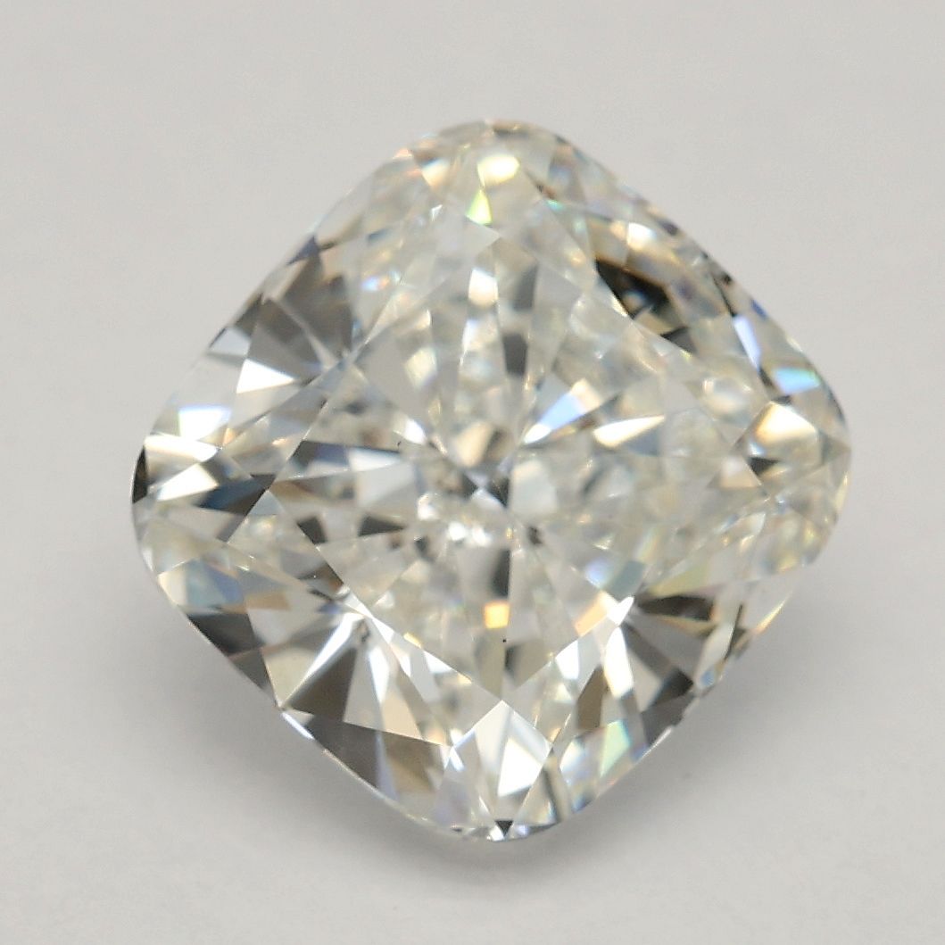 3.02 ct Cushion Modified diamond