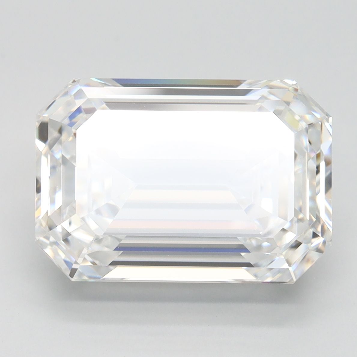 5.11 ct. emerald Lab Grown Diamond front image