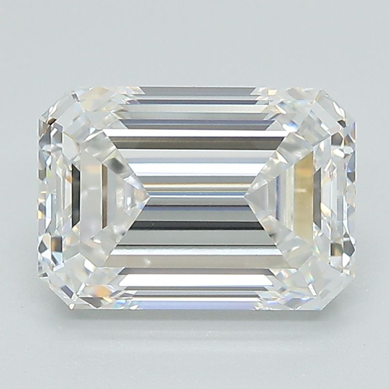 2.58 ct Emerald diamond
