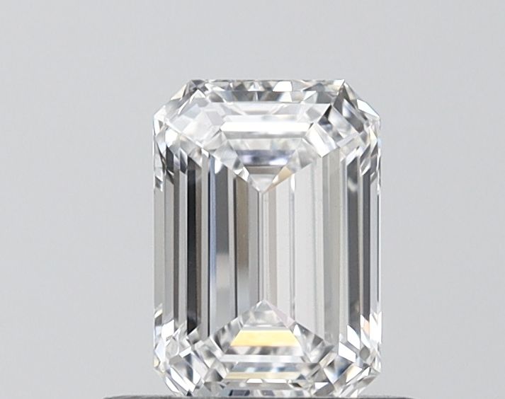 0.91 ct. emerald Lab Grown Diamond front image
