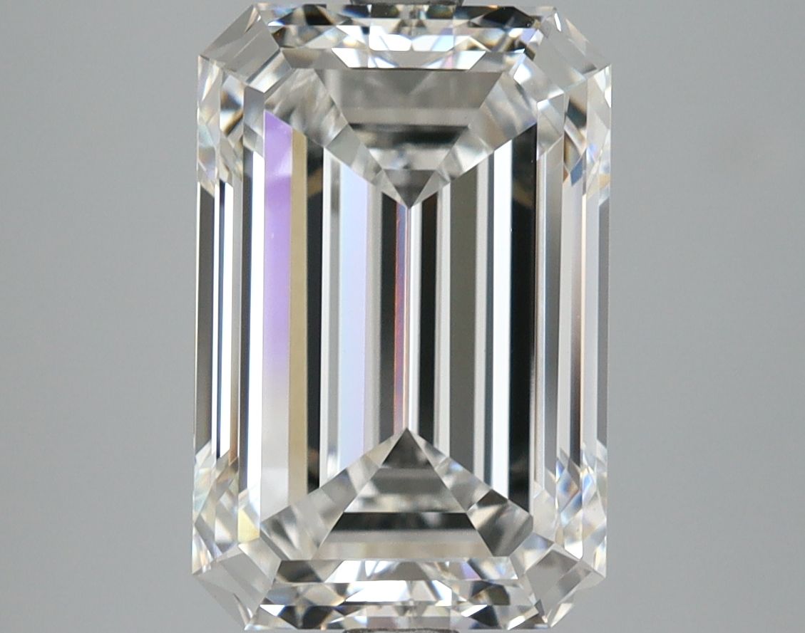 5.01 ct. emerald Lab Grown Diamond front image