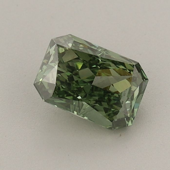 0.72 ct lab-grown Radiant Diamond