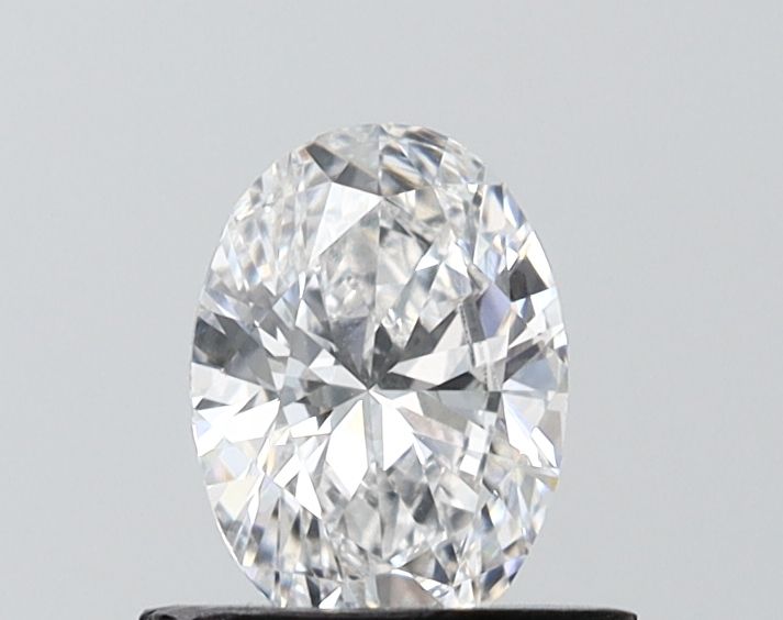 0.7 ct lab-grown Oval Diamond