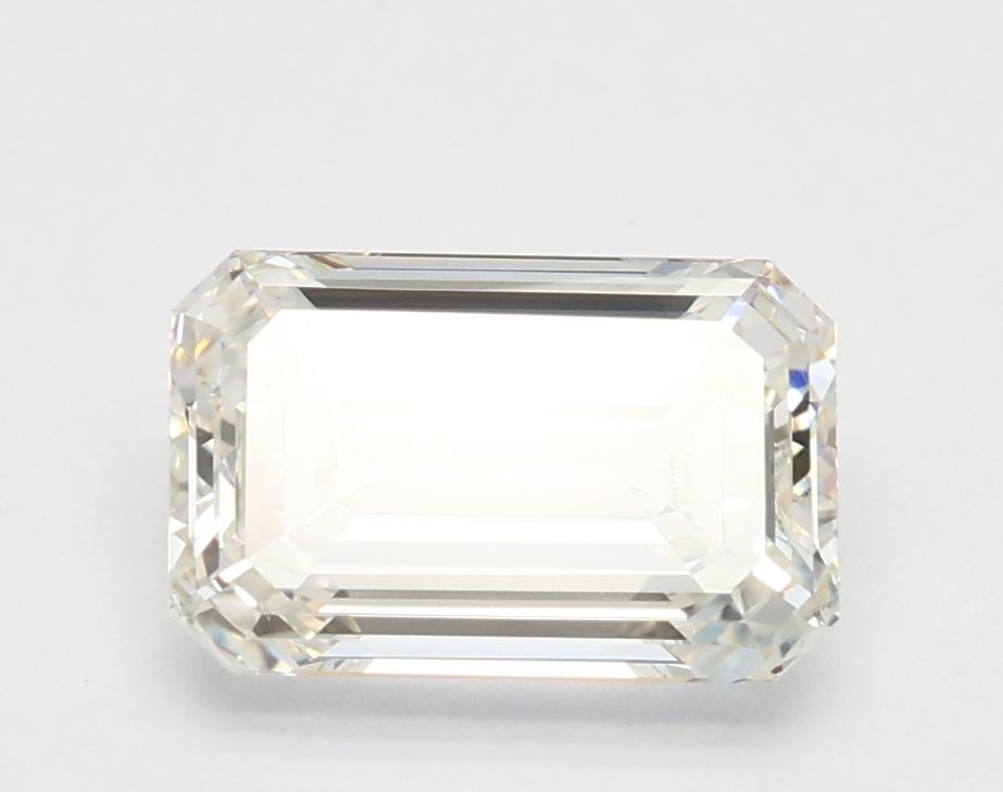 1.33 ct. emerald Lab Grown Diamond front image