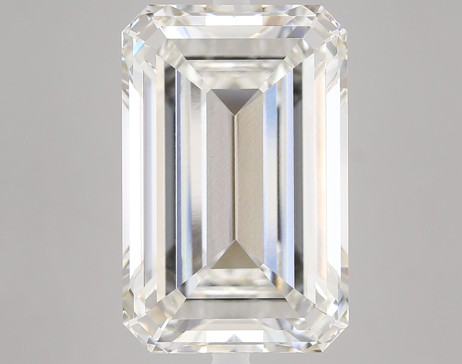 13.01 ct. emerald Lab Grown Diamond front image