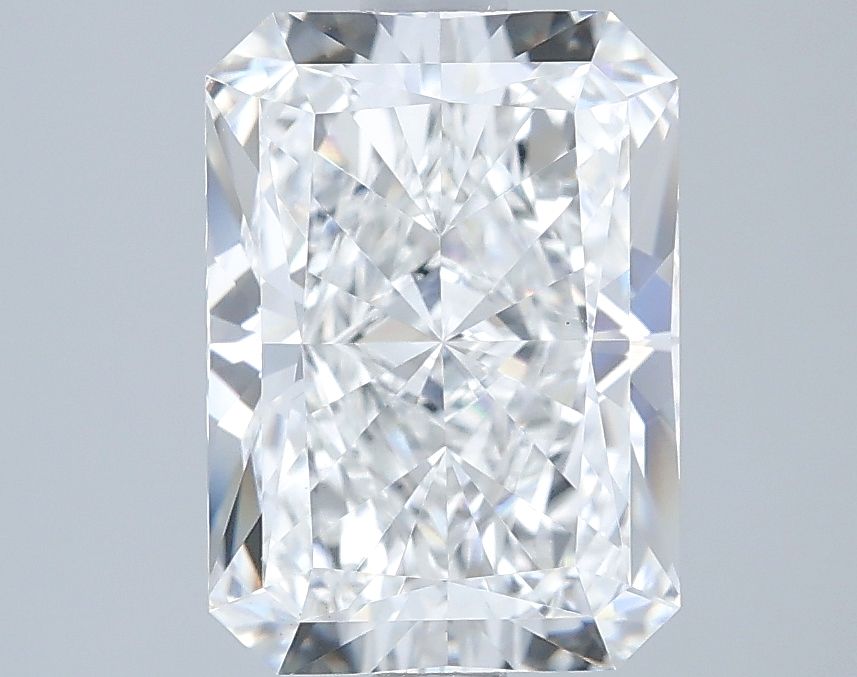 2.53 ct. radiant Lab Grown Diamond front image