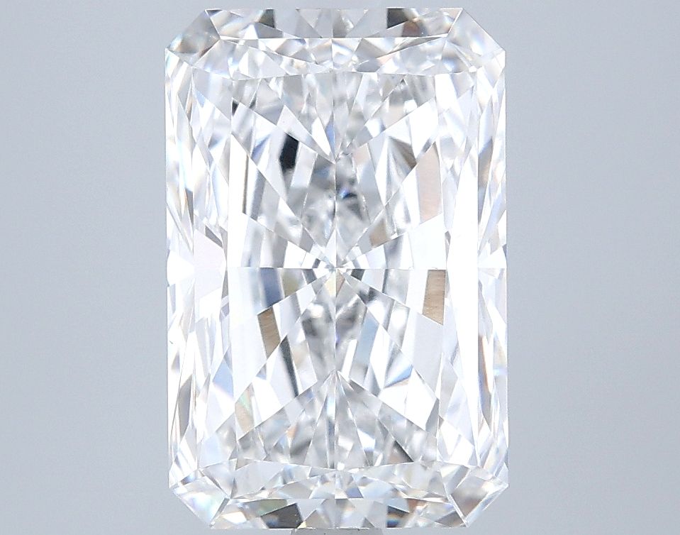 3.59 ct. radiant Lab Grown Diamond front image