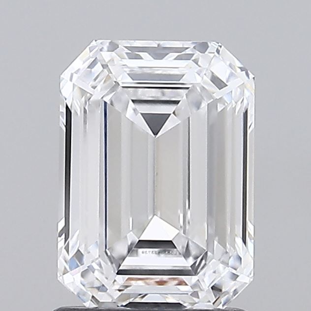 1.51 ct. emerald Lab Grown Diamond front image