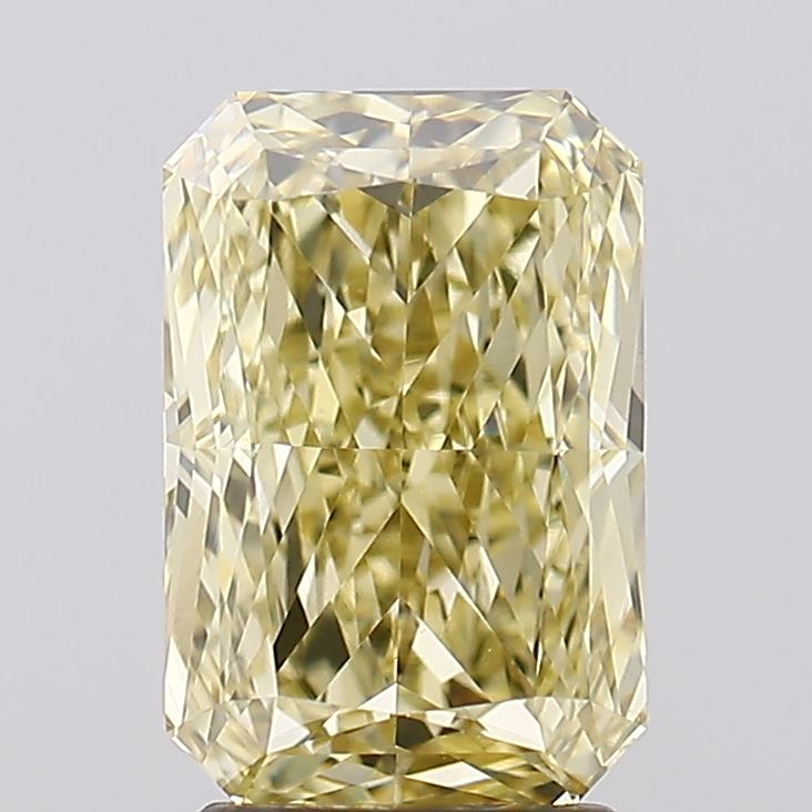 3.01 ct Radiant diamond