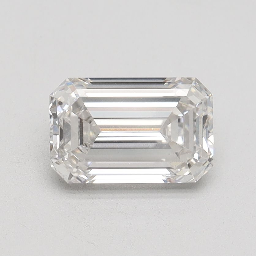 1.05 ct Emerald diamond