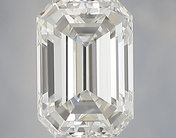 0.68 ct Emerald diamond
