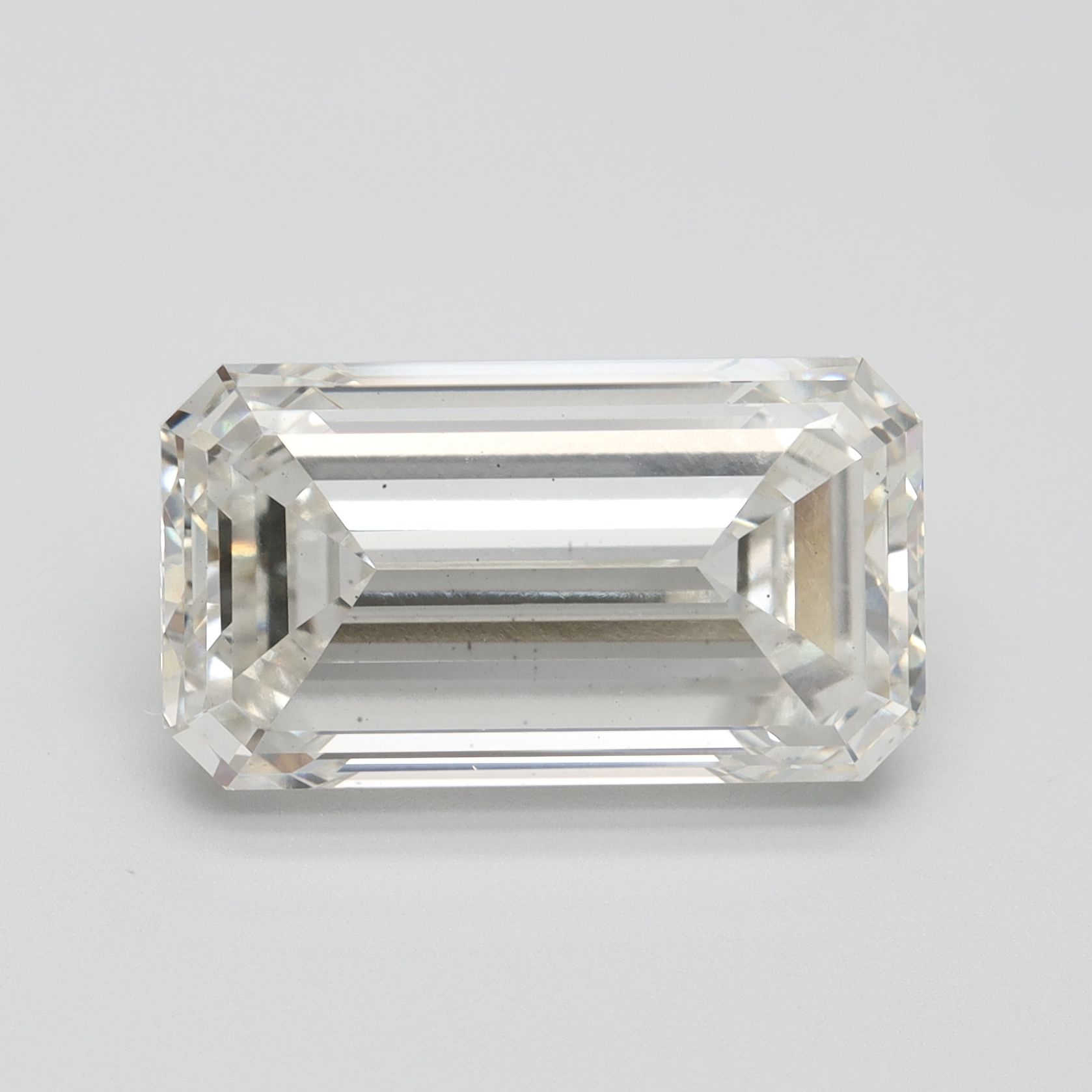 9.07 ct. emerald Lab Grown Diamond front image