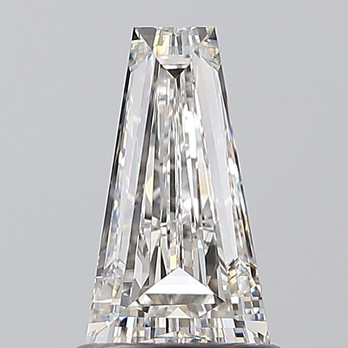 1.01 ct Tapered baguette Diamond