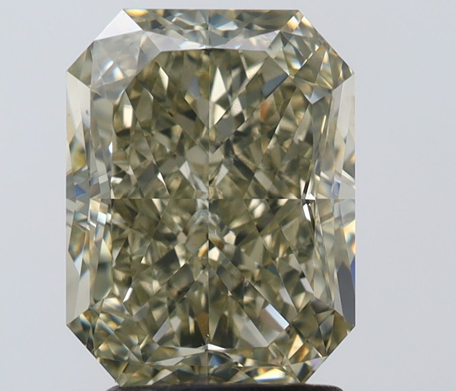 3.02ct Radiant diamond
