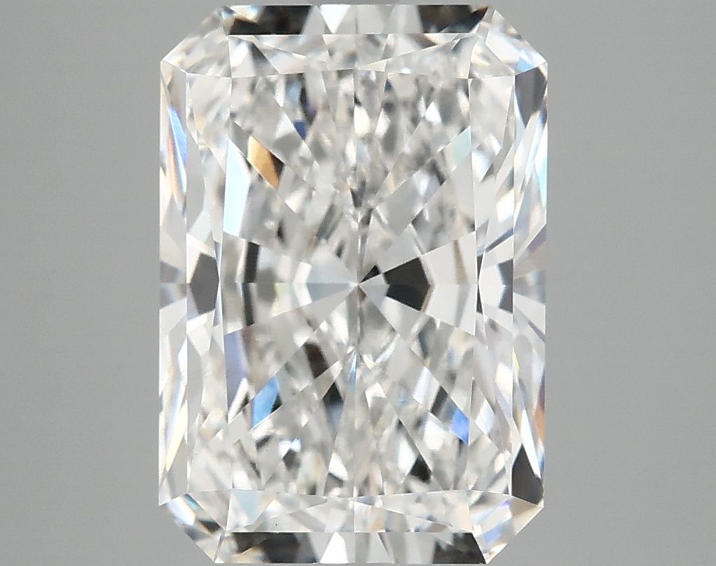 4.90 ct. radiant Lab Grown Diamond front image
