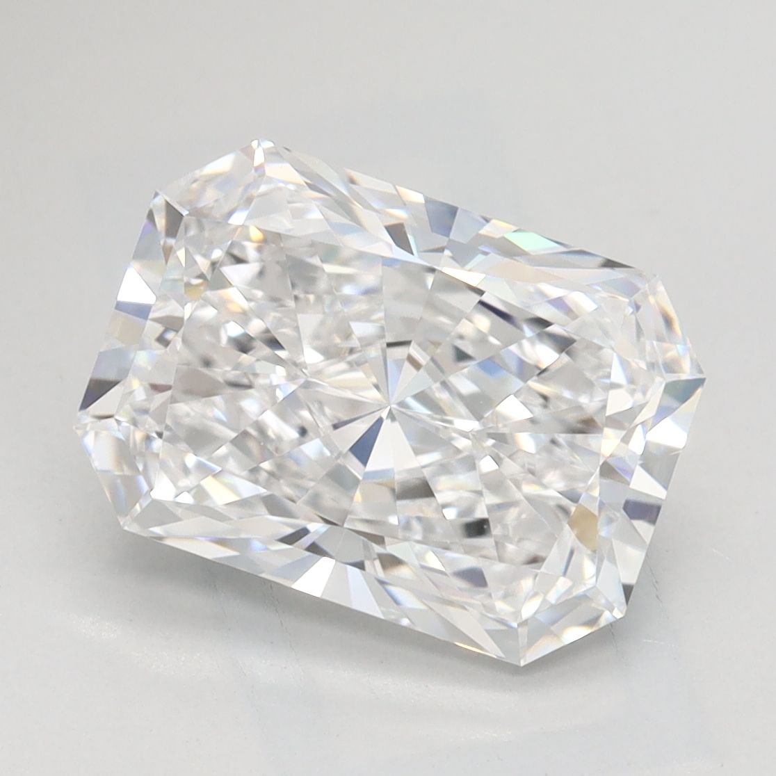2.78 ct. radiant Lab Grown Diamond front image
