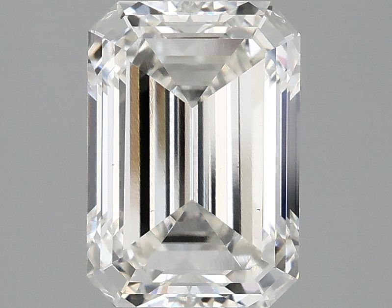2.58 ct Emerald diamond